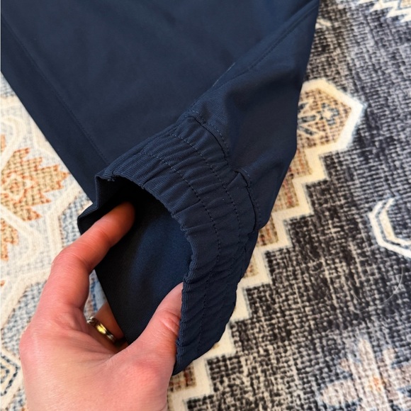 Eddie Bauer Men's Switch Jogger Pants Navy Blue Size Large - Picture 4 of 15